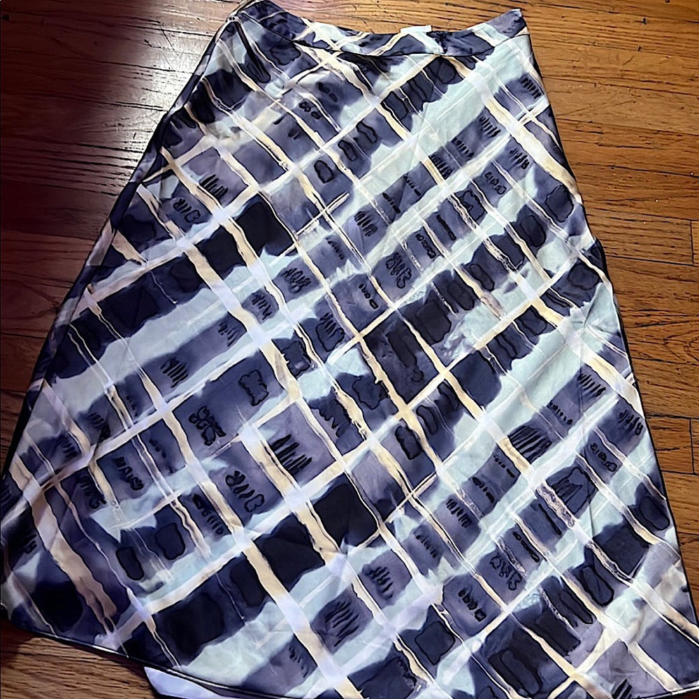 long skirt
